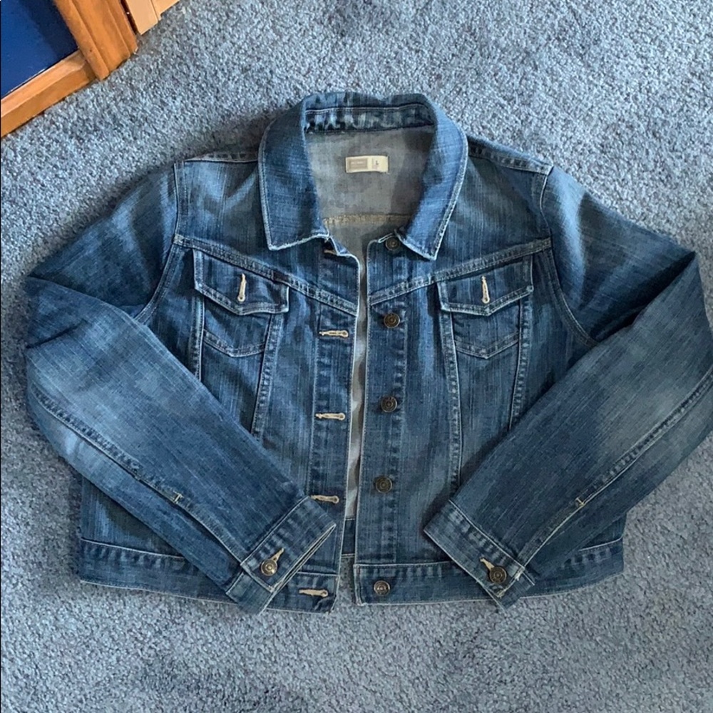 Old Navy Maternity Cropped Jean Jacket L